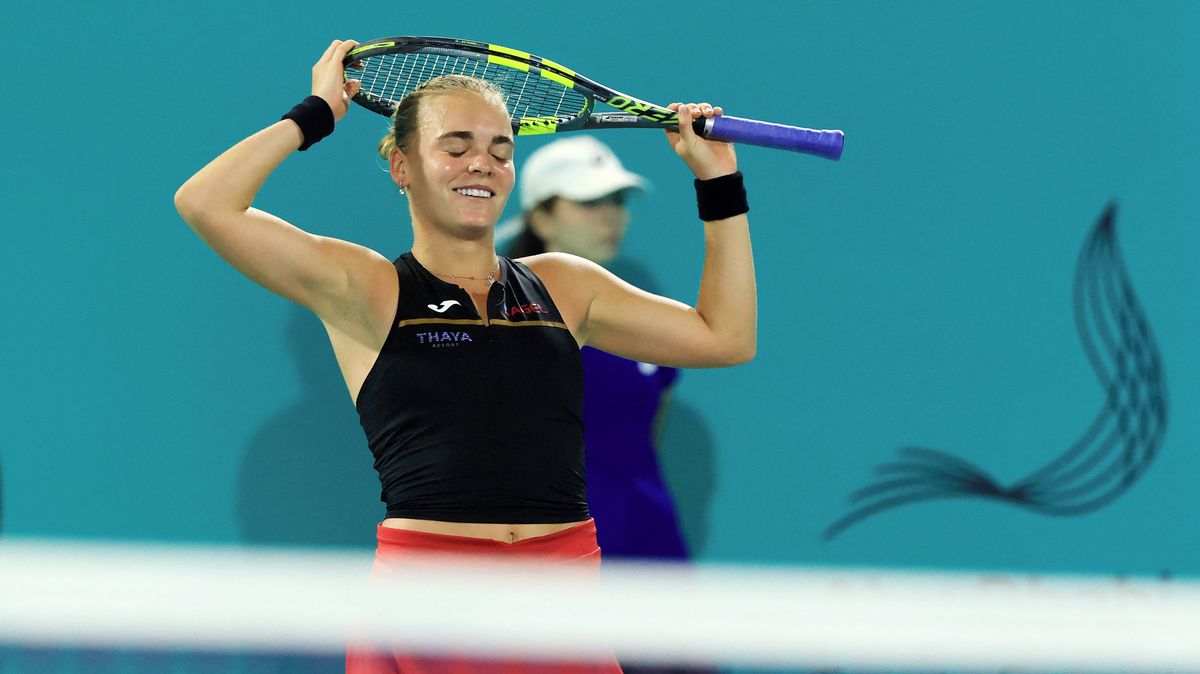 Bejlek v Dubaji odstoupila kvůli zranění